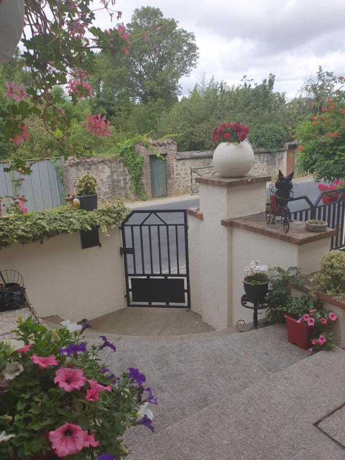 Magnac-Laval Sunset House Chambres De Hotes المظهر الخارجي الصورة