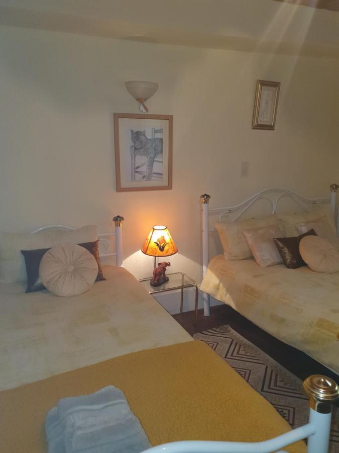 Magnac-Laval Sunset House Chambres De Hotes المظهر الخارجي الصورة