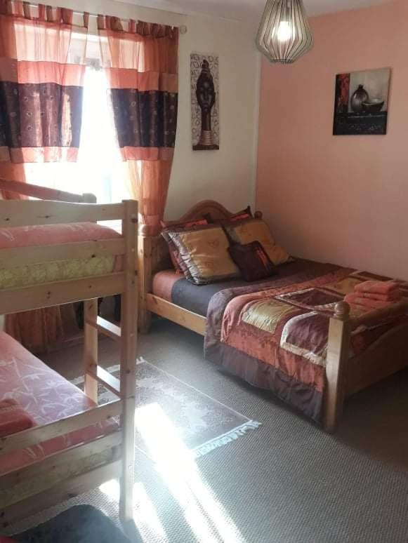 Magnac-Laval Sunset House Chambres De Hotes المظهر الخارجي الصورة